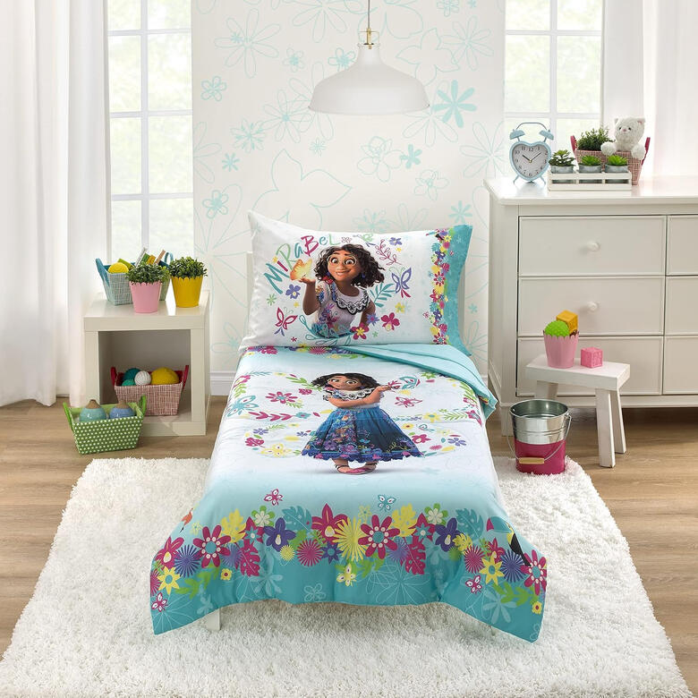 Disney Encanto Toddler Bedding Set with Floral Design