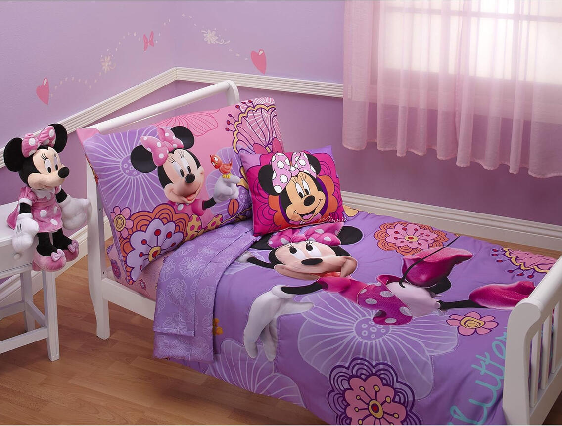 Disney Minnie Mouse Toddler Bedding Set 4 Piece