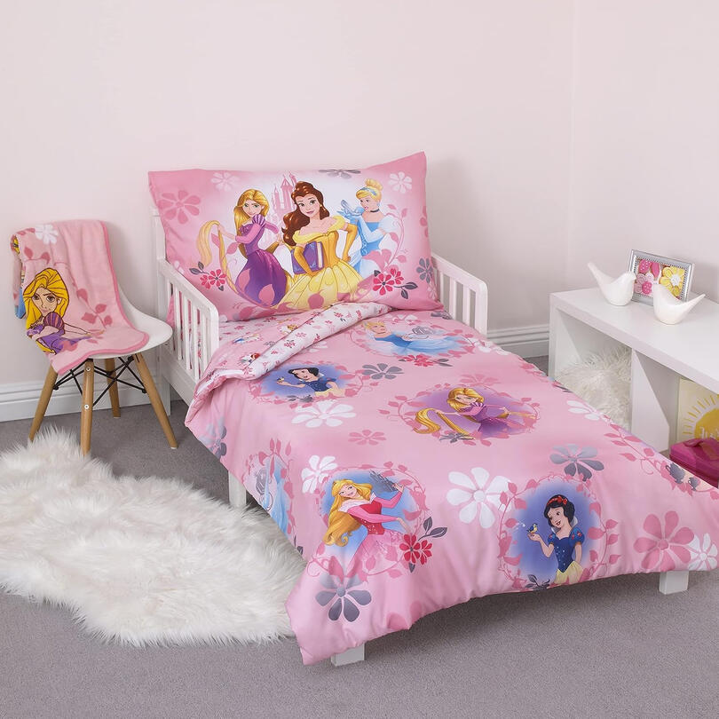 Disney Pretty Princess Toddler Bedding Set 4 Piece